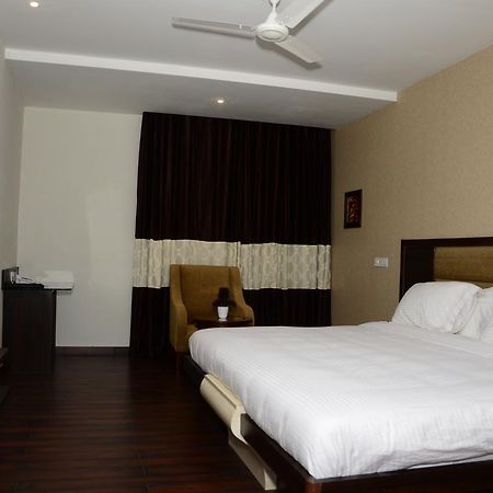 Hotel Fortune Blue Sikar Екстериор снимка