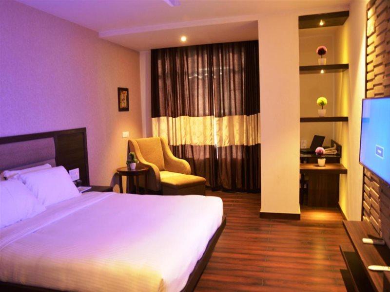 Hotel Fortune Blue Sikar Екстериор снимка
