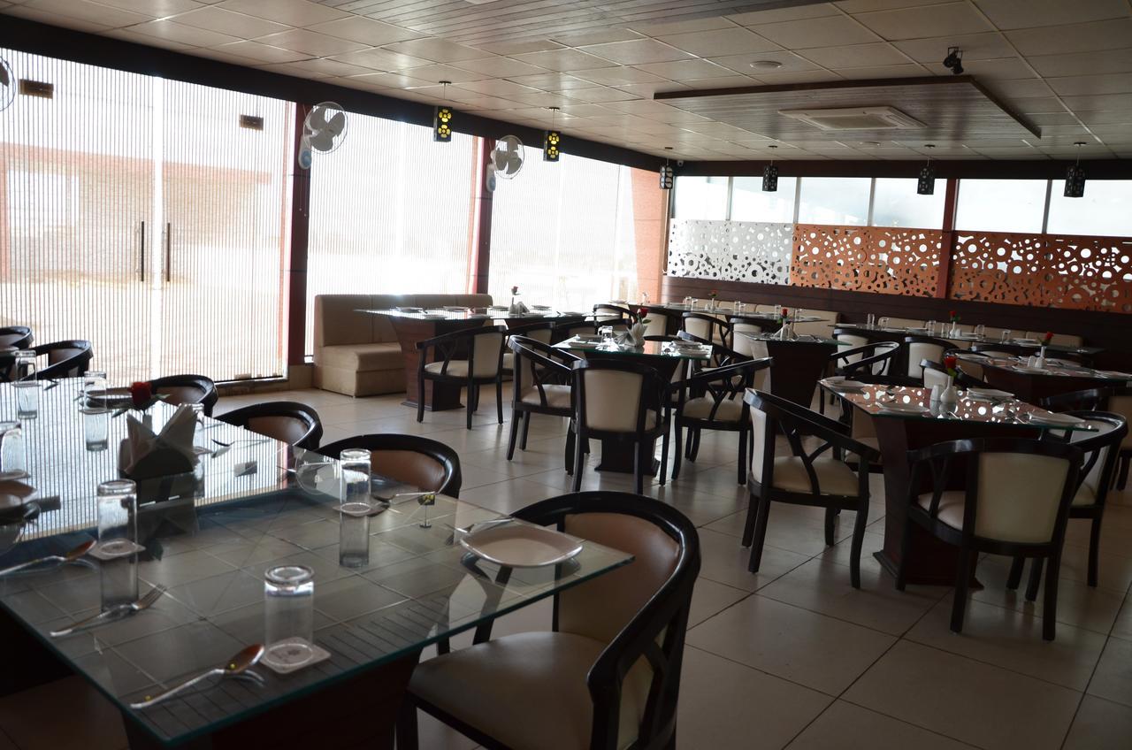 Hotel Fortune Blue Sikar Екстериор снимка