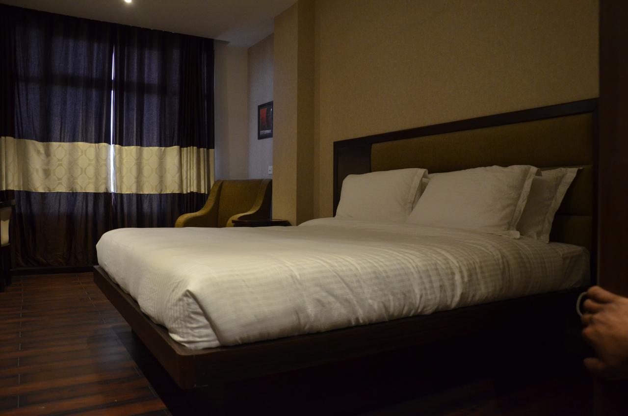 Hotel Fortune Blue Sikar Екстериор снимка
