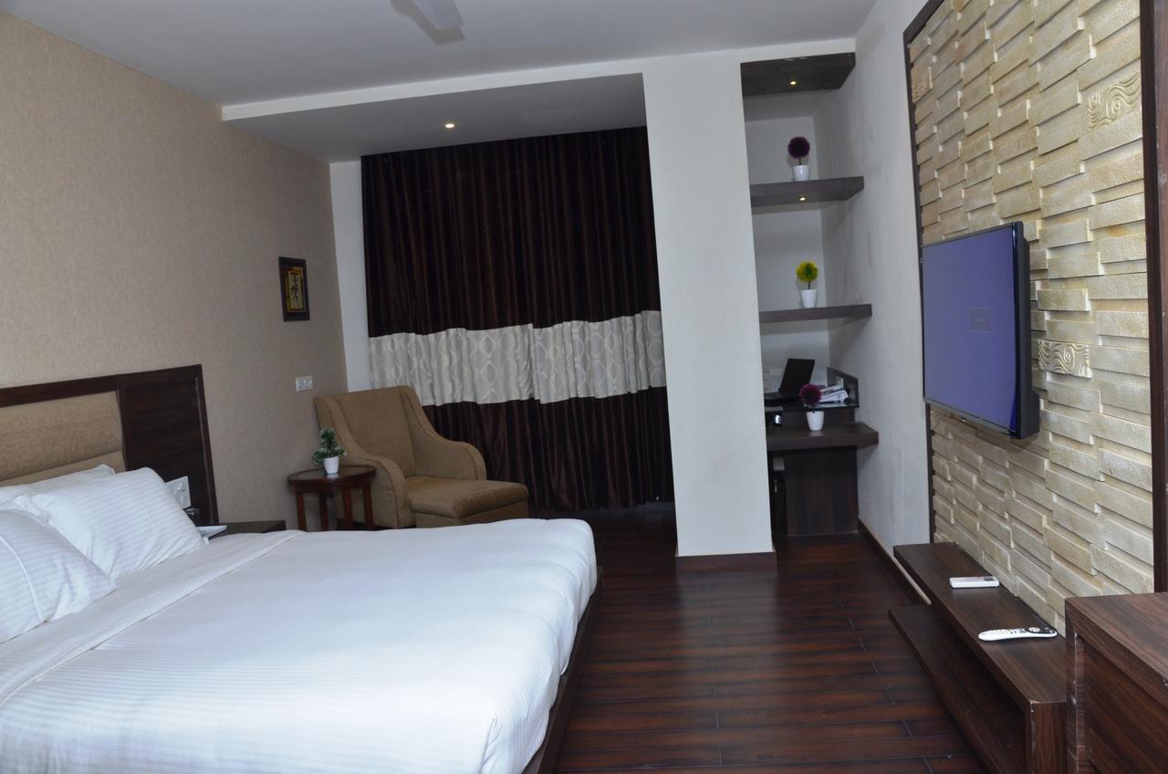 Hotel Fortune Blue Sikar Екстериор снимка